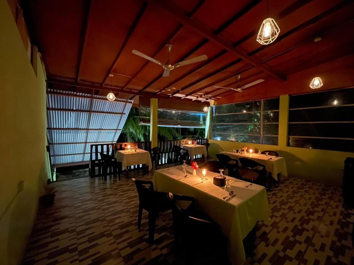 Green Leaf Guest House - Omadhoo Ngoại thất bức ảnh