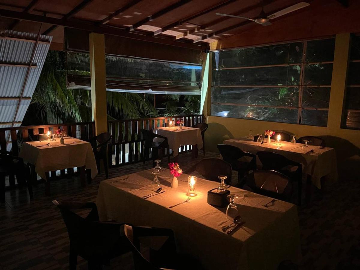 Green Leaf Guest House - Omadhoo Ngoại thất bức ảnh